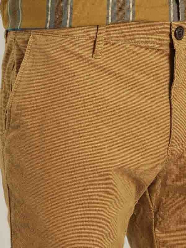 Indian Terrain Men's Comfort Fit Solid Khaki Trousers